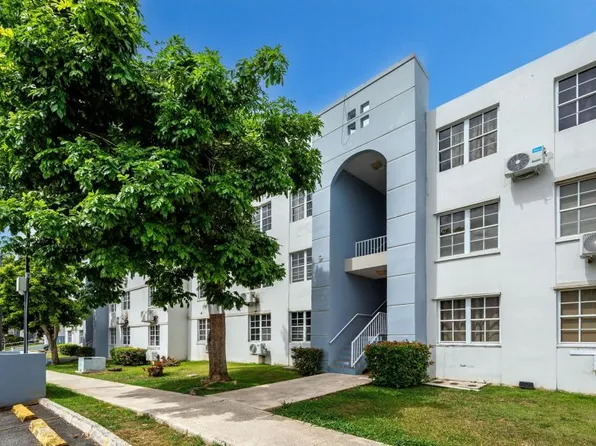 650 Calle Ceciliana Cond Arcos De Cupey APT 904, San Juan, PR 00926