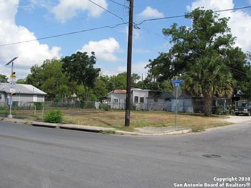 1st image of 2005 Guadalupe St