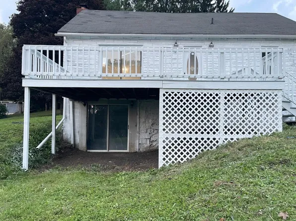 151 Krager Rd, Binghamton, NY 13904