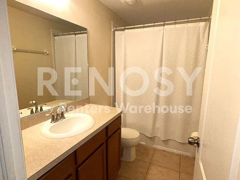 10943 Keys Gate Dr — Photo 3