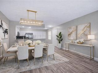 228 Fox Glen Dr APT 3310, Naples, FL 34104