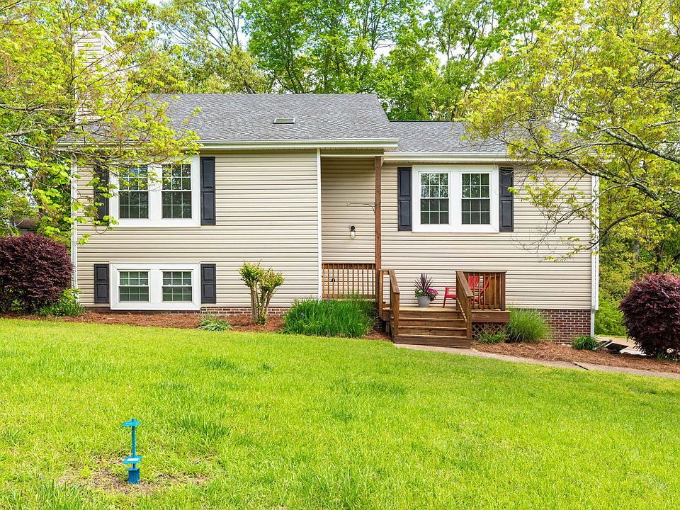 1st image of 6014 Parsons Pond Dr