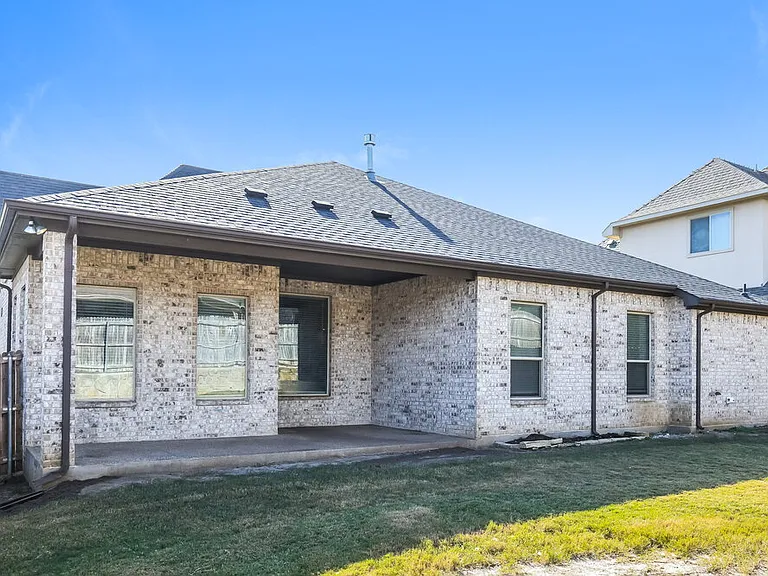 413 Blue Star Ct — Photo 16