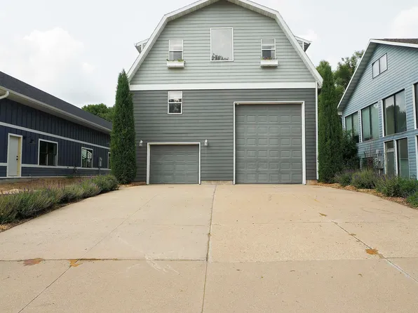 433 E Birch St, Lawton, IA 51030