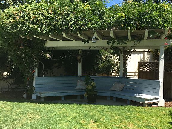 3rd image of 3335 Madera St