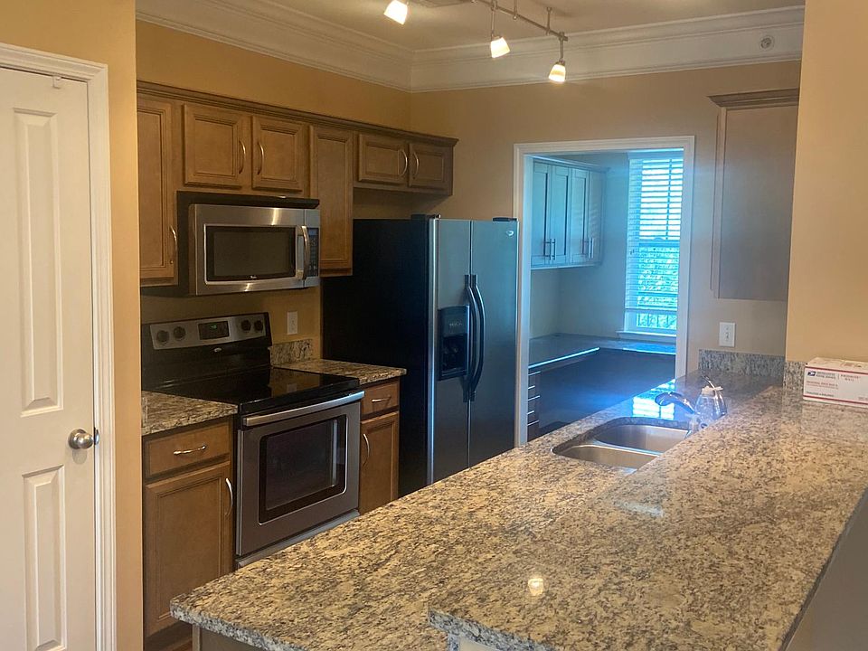 Kitchen, open floor plan with ample counter space