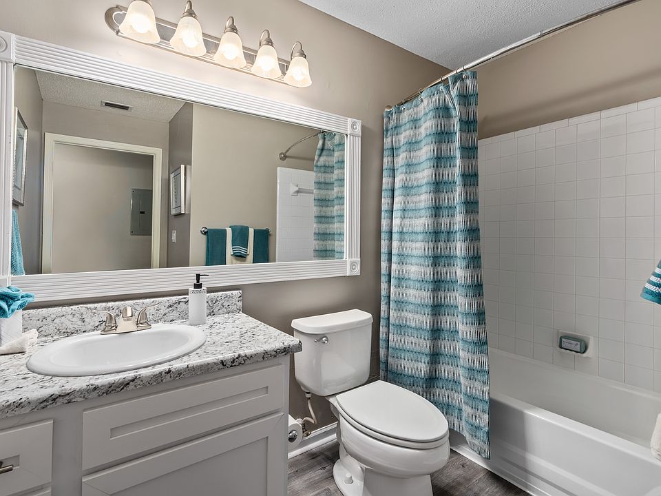 1st image of 912 Van Ave #16998706