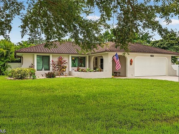 2nd image of 692 Morningmist Ln
