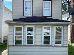 72 Bowery St, Frostburg, MD 21532