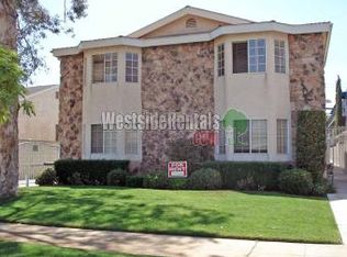 2215 N Frederic St, Burbank, CA 91504