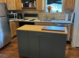 97 Wellington Ave APT 1, Dallas, PA 18612