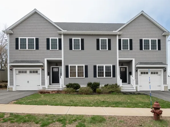 102 William St #B, Stoneham, MA 02180