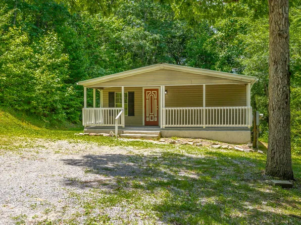 10527 Collins Rd, Soddy Daisy, TN 37379