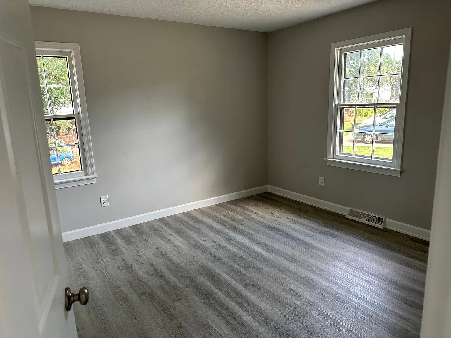 2 bed, 900 sqft, $1,155 — Photo 4