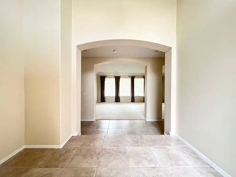 240 Whitly Bay Ave — Photo 4
