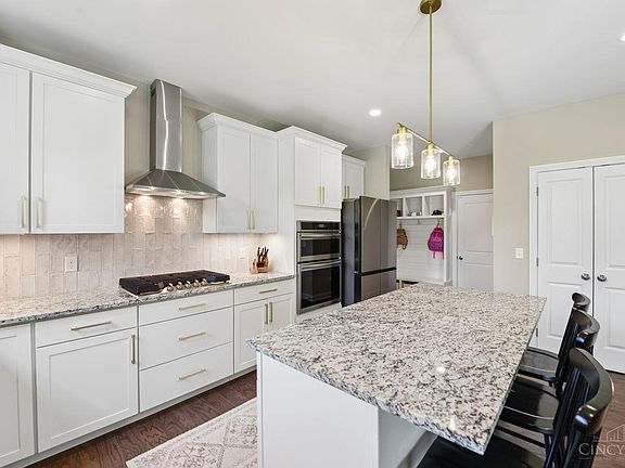 5th image of 6173 Whileaway Dr