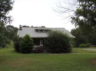 1108 Patton Rd, Bessemer, AL 35023