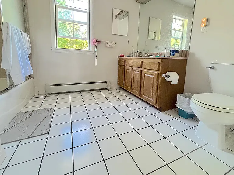 296 N Birchwood Dr — Photo 17