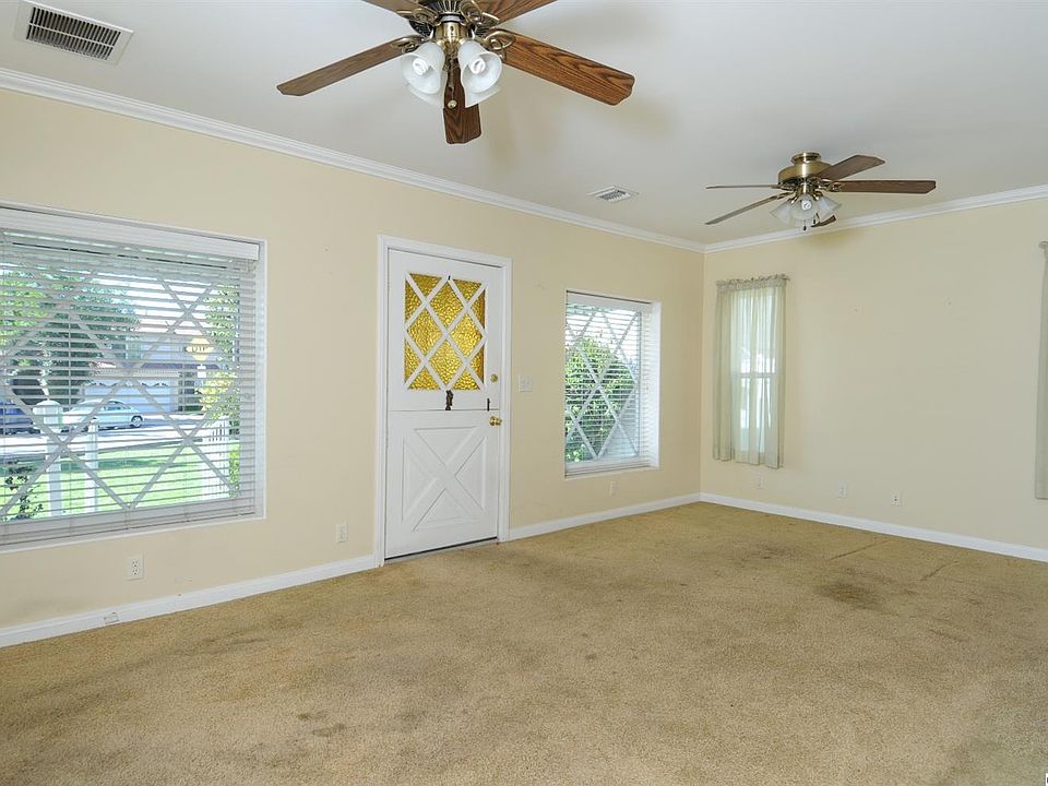 2nd image of 1110 N Kenilworth Ave