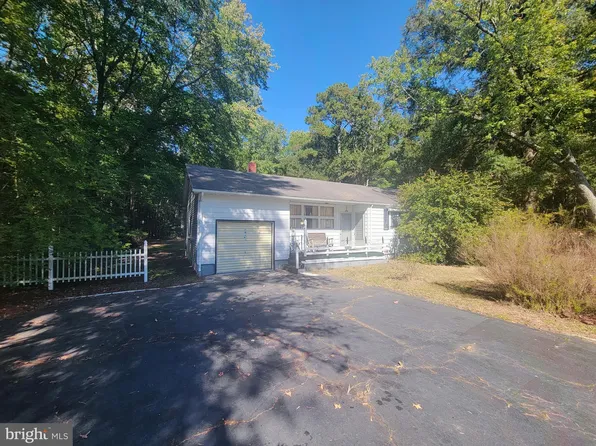 28616 Deal Island Rd, Princess Anne, MD 21853