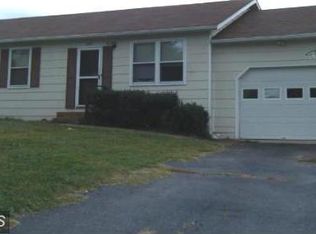 2112 Millgarden Dr, Fredericksburg, VA 22407