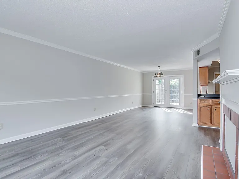 2906 Running Creek Ln — Photo 10