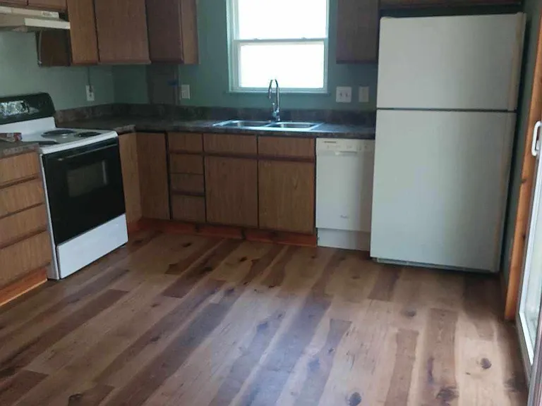 421 E 14th Ave #B — Photo 13