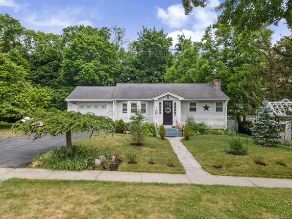 35 Highland Avenue, Walden, NY 12586