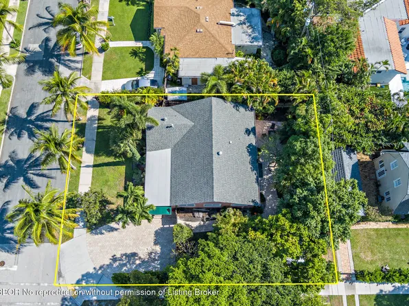 236 Avila Rd, West Palm Beach, FL 33405