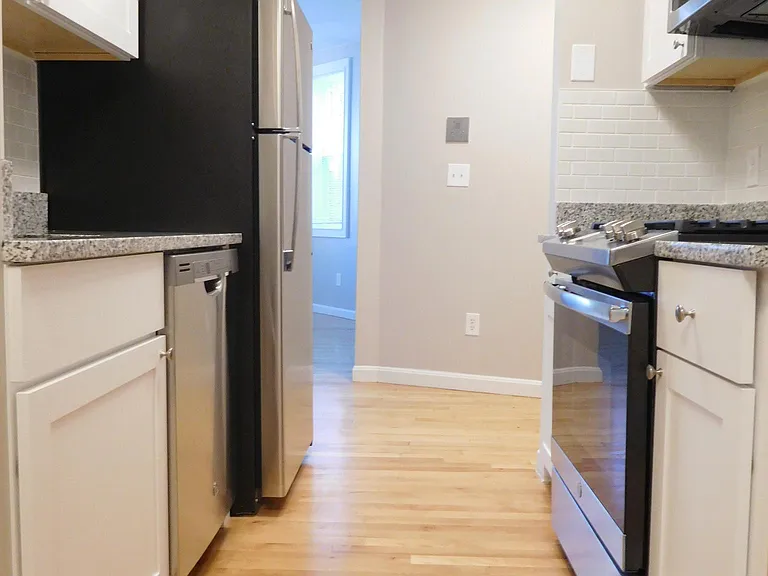 3-15 Lorraine Terrace — Photo 38