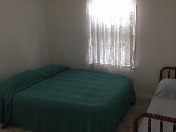 5th image of 636 Bloomfield Ave