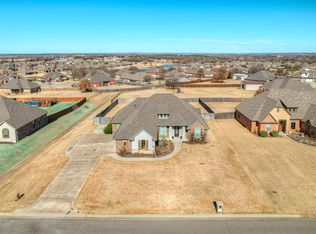 16277 Silver Spring Dr, Choctaw, OK 73020