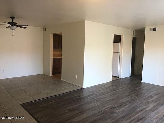 5th image of 6352 N Barcelona Ln