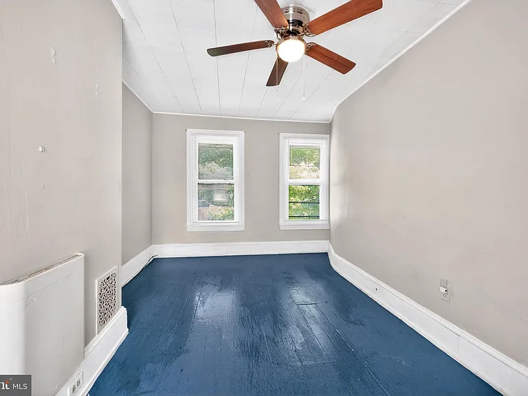 40 S Governors Ave #3 — Photo 9