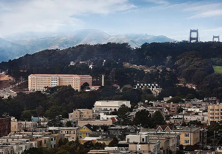 Landmark — Photo 10