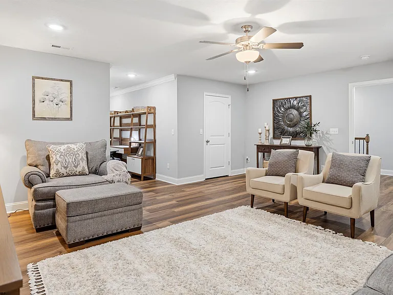 103 Red Oak Ln — Photo 35