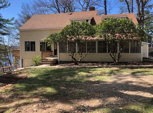 8 Crest Rd, Natick, MA 01760