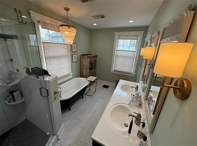 4322 Jena St — Photo 11