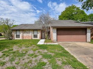 2550 Sage Brush Ln, Sugar Land, TX 77479