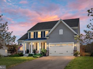 6397 Bob White Dr, Warrenton, VA