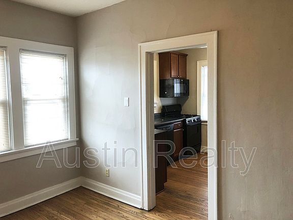 4th image of 2518 Circle Dr