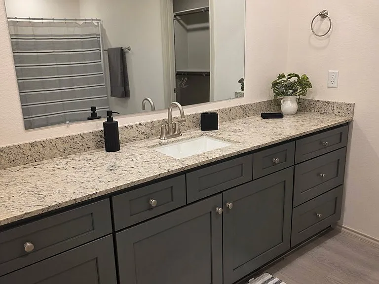 2516 S County Road 1103 — Photo 5