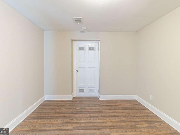 3rd image of 3716 Loren Dr