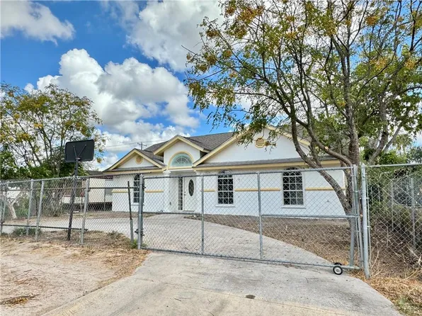 406 Monterrey St, Alamo, TX 78516