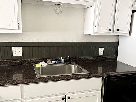 4th image of 6617 S Zunis Ave Unit 2703