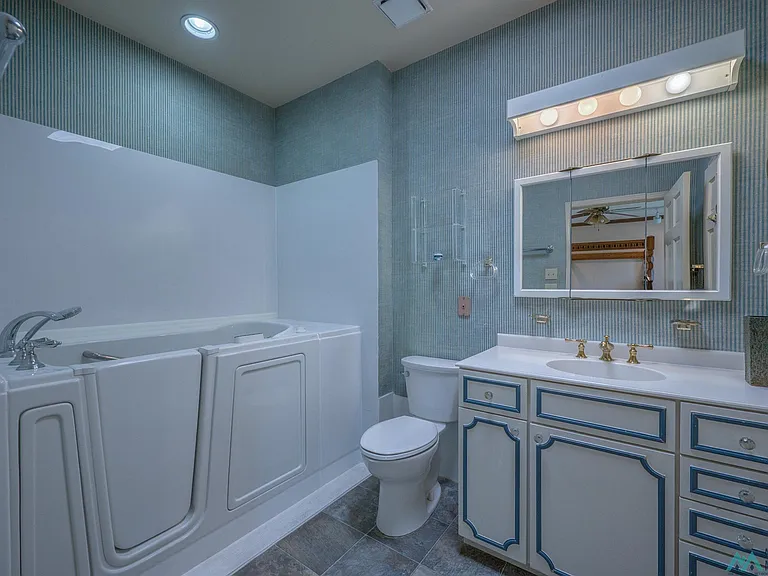 2611 N Kentucky Ave #109 — Photo 70