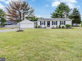 138 Hollywood Dr, Ocean View, DE 19970