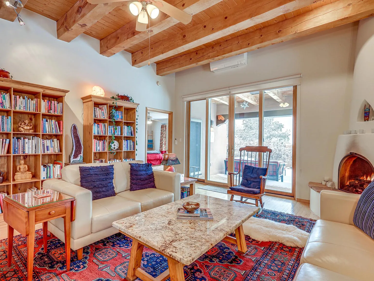 3 bed, 2300 sqft, $3,900 — Photo 4