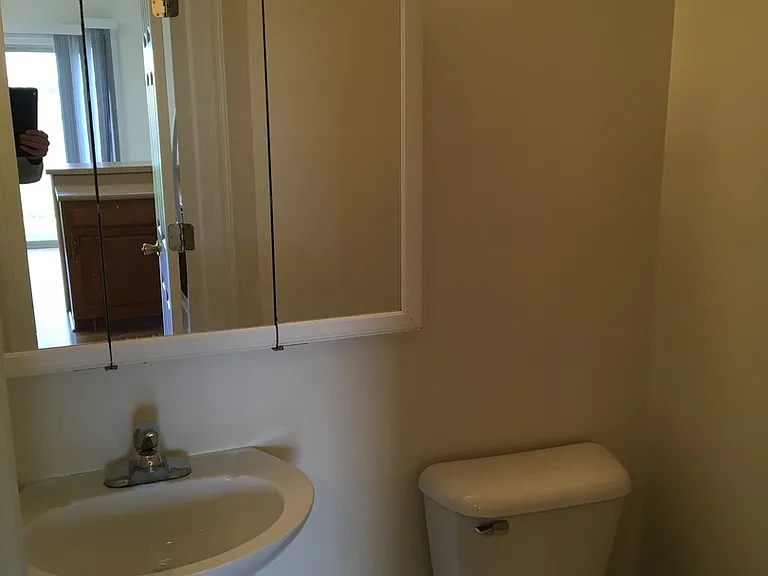 2281 Shamrock Ln — Photo 7