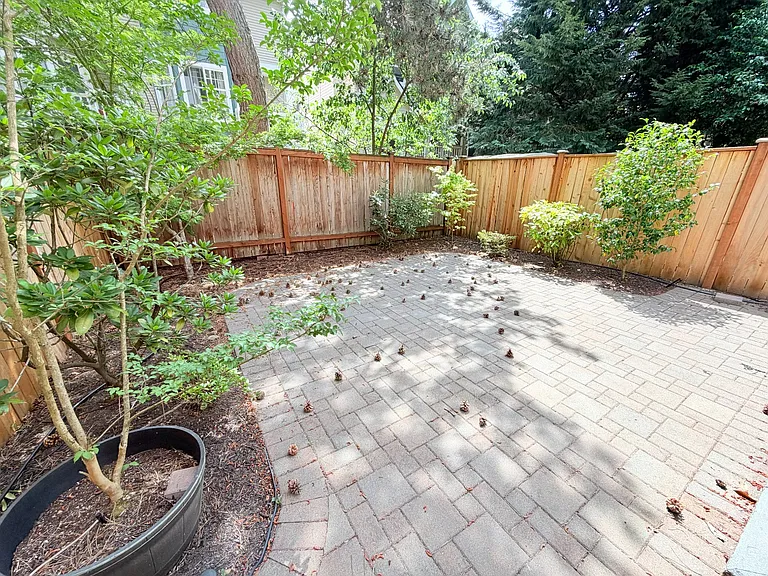 12532 26th Ave NE #A — Photo 16